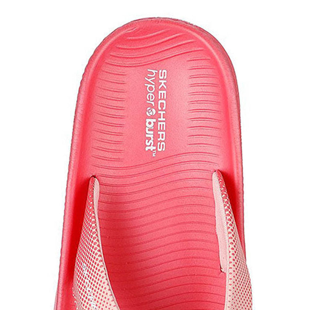 SKECHERS On-The-GO Hyper Slide รองเท้าแตะผู้หญิง